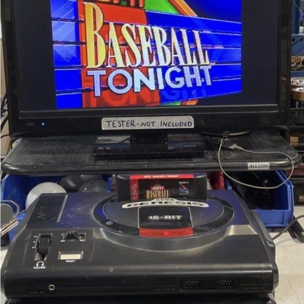 SEGA CD Model 1 + Genesis Working Tested +controller +AV Cables And 4 Games